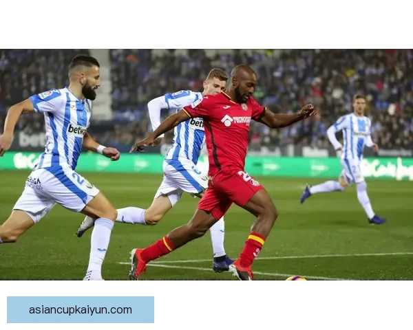 马洛卡关键球员状态回暖，近期表现稳健助球队逐步走出低谷