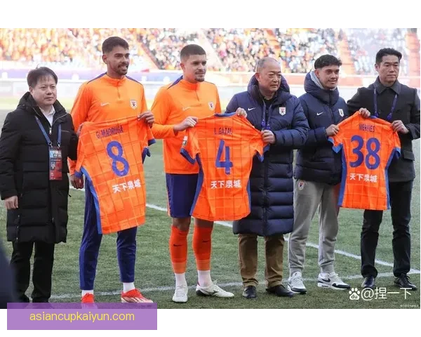 恰尔汗奥卢职业生涯亮点分析及其在球队中的重要性增强