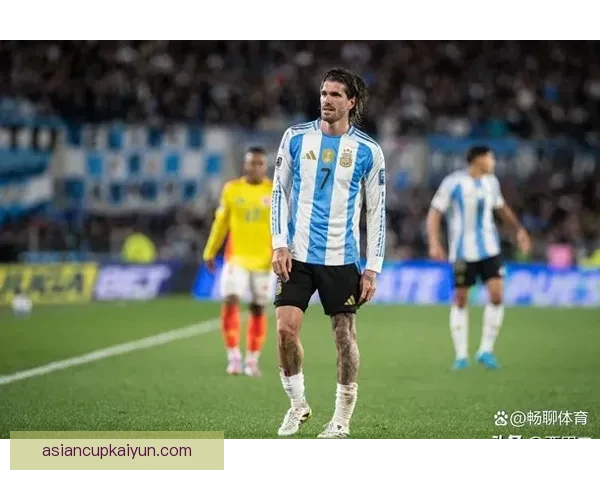 德保罗传球能力持续提升，令人期待其在接下来的比赛中发挥稳定的表现。