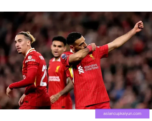 英超榜首争夺持续加剧，各队竞争力增强形势备受关注