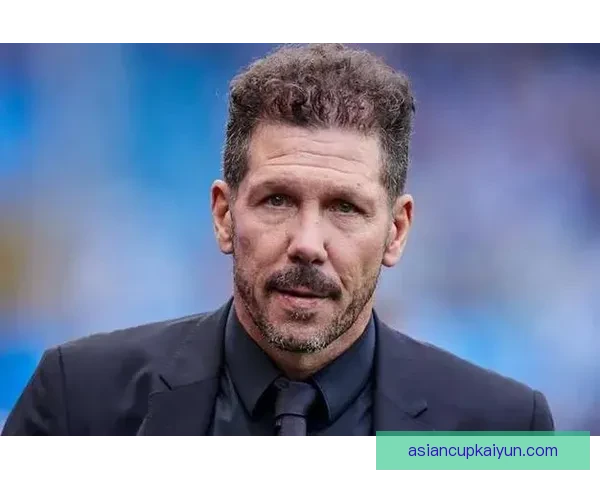 西蒙尼与克洛普的战术对决：两位教练的风格分析与球队表现趋势